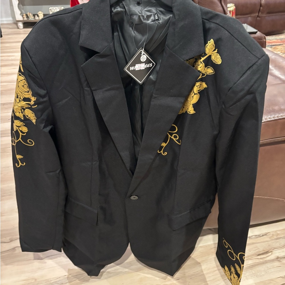 Men’s black blazer with gold stitching 2XXL